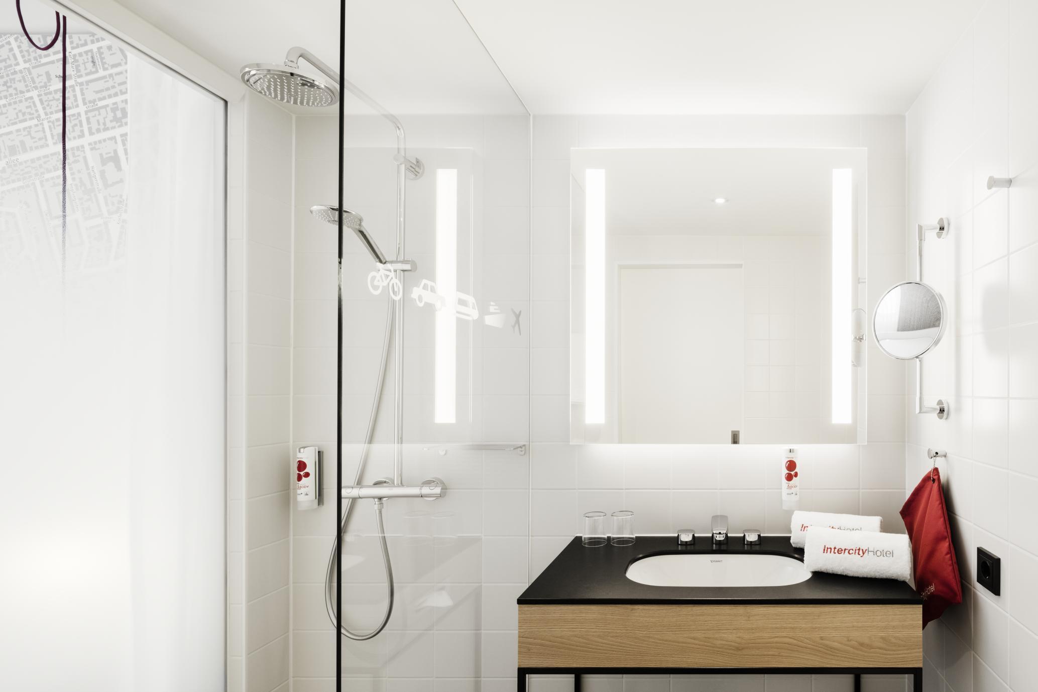 Intercityhotel Hotel 4*